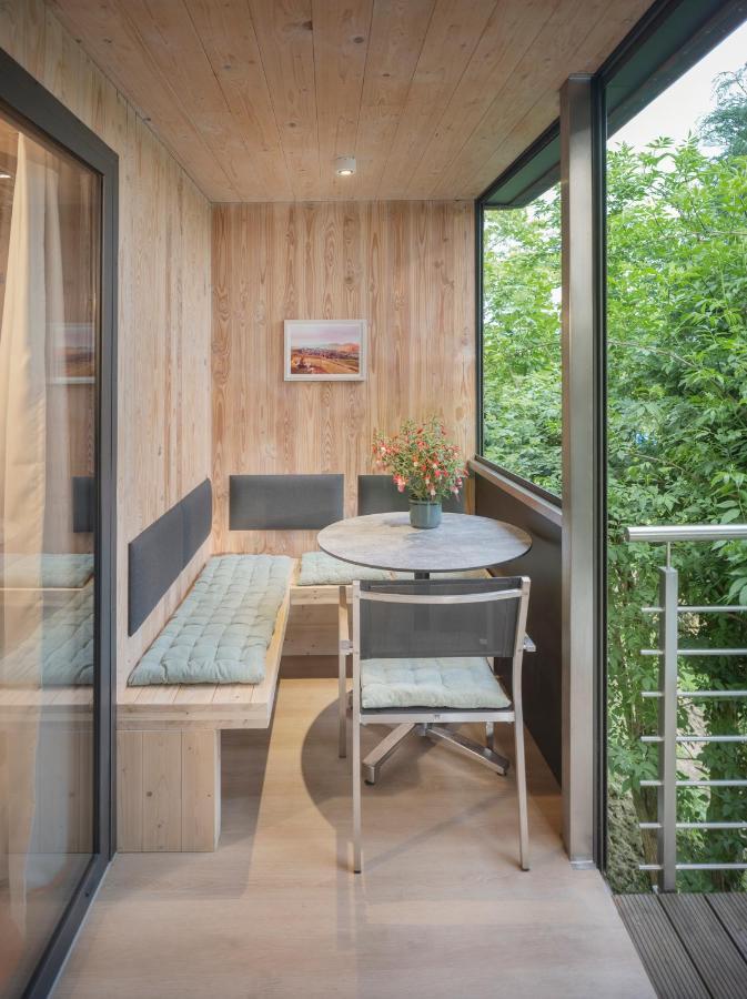 Baumhaus Im Vogelgesang Lägenhet Heuchelheim-Klingen Exteriör bild